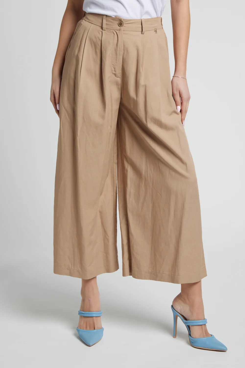 PANTALONE CAPRI